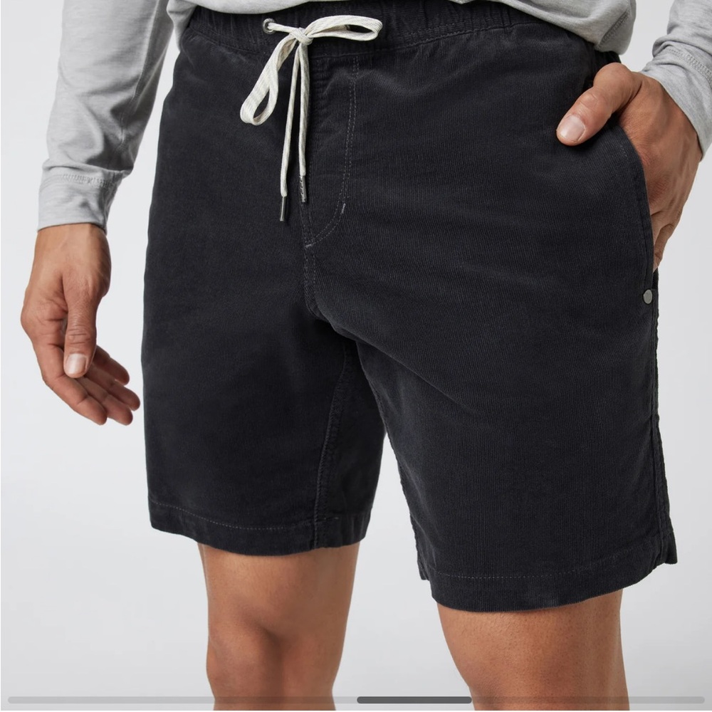 Vuori Corduroy Shorts in Rich Brown